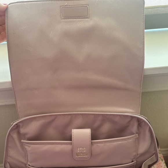 Béis The Wicked Backpack in Wicked Pink - Picture 11 of 16
